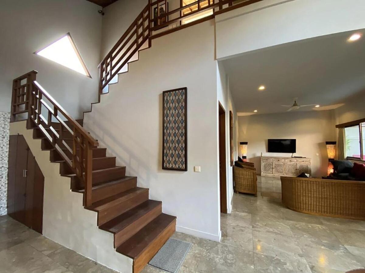 Villa Shishi Bali Seminyak Exterior foto